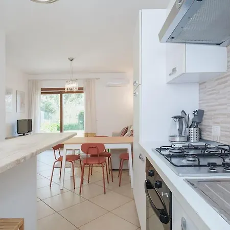 Stupendo A Apartment Olbia